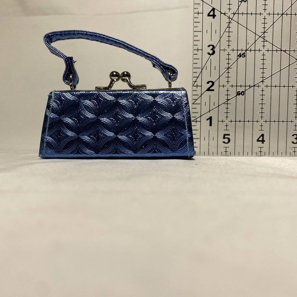 Tic Tok Mini Lipstick Coin Purse Shiny Blue Geometric Pattern Removable Handle - Picture 9 of 9
